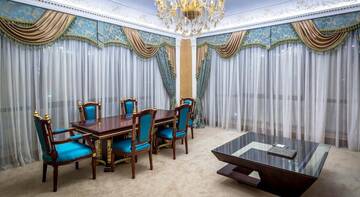 Фото номера Люкс Гостиница Артис Плаза г. Магас 5